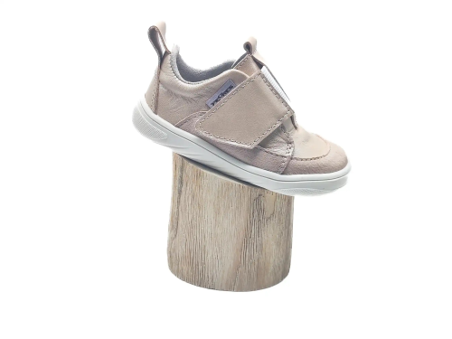 Pegres SBF64 první botičky Růžové